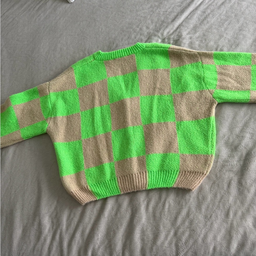 STINE GOYA Vibrant Green and Tan Knit Sweater - Picture 5 of 9